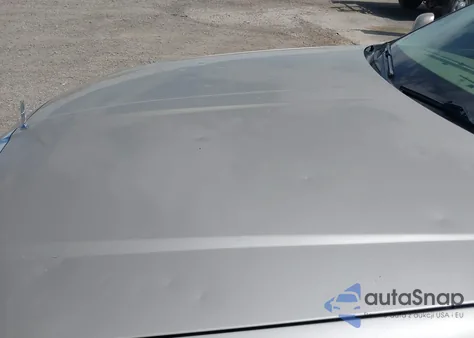 2008 Lincoln Town Car Signature Limited from USA, damaged, VIN 2LNHM82W68X650032